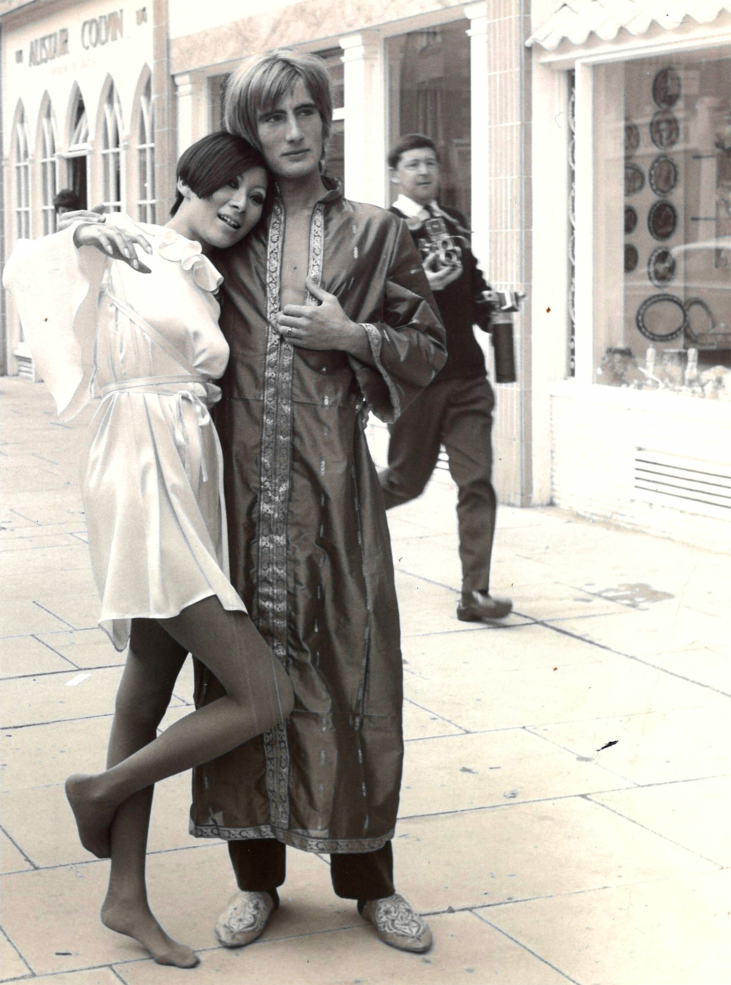 Models wearing Ossie Clark from English Boy models agency in Chelsea, around 1970s. English Boy was the most important model agency of the time, featuring talents like Marisa Berenson and Amanda Lear, just to name a few