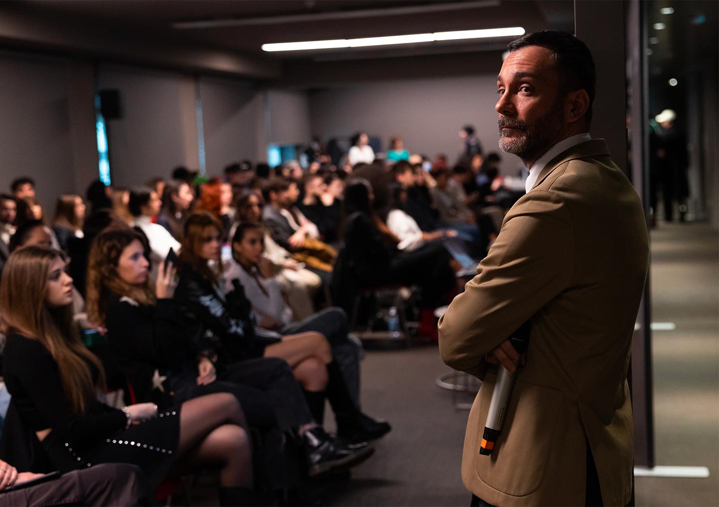 Fashion Design Programme Leader Antonio Patruno's review of the N°21 and Fendi FW23 shows at Istituto Marangoni Milano's Front Row '23