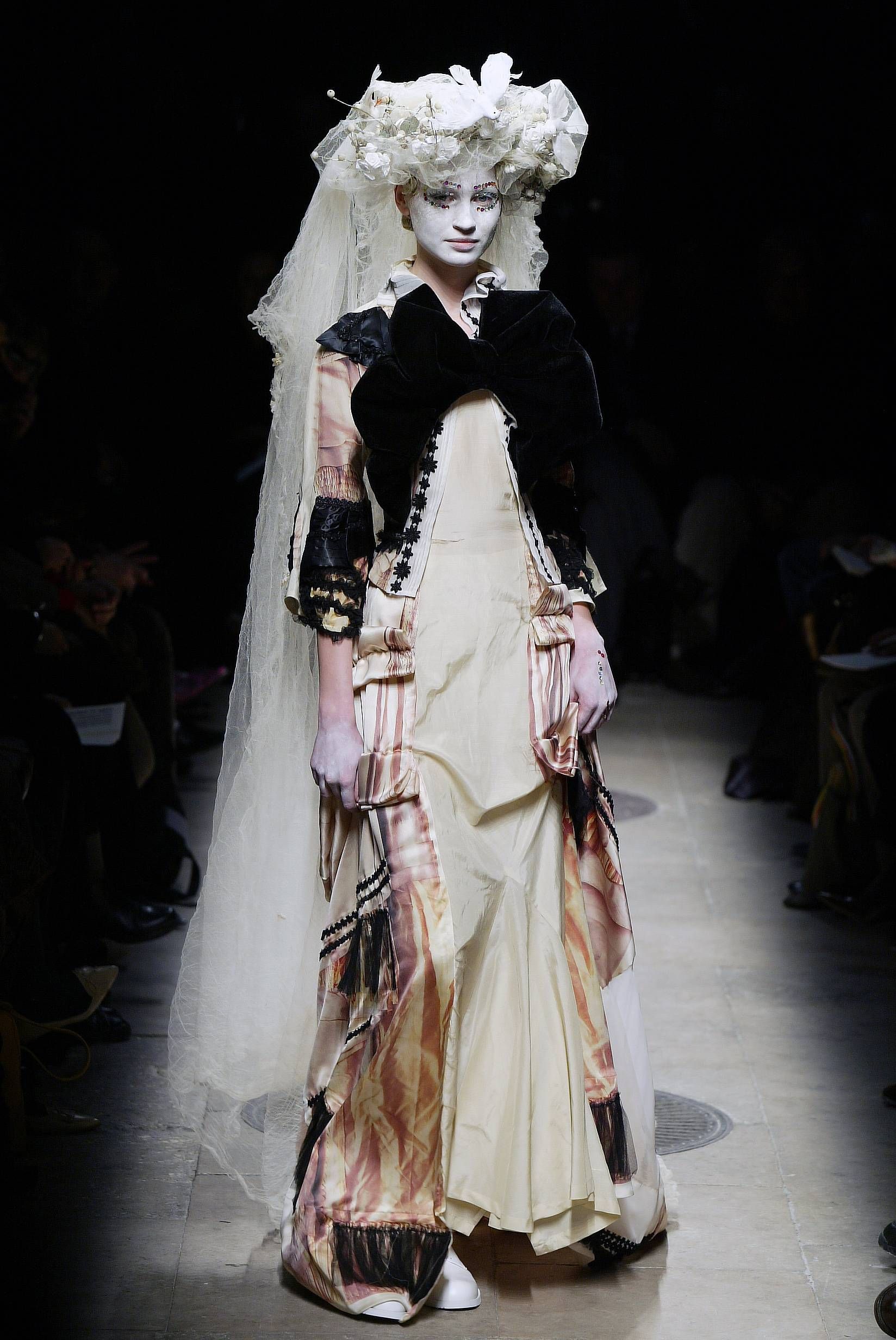 Maze35 fashion dirt decay imperfection 14