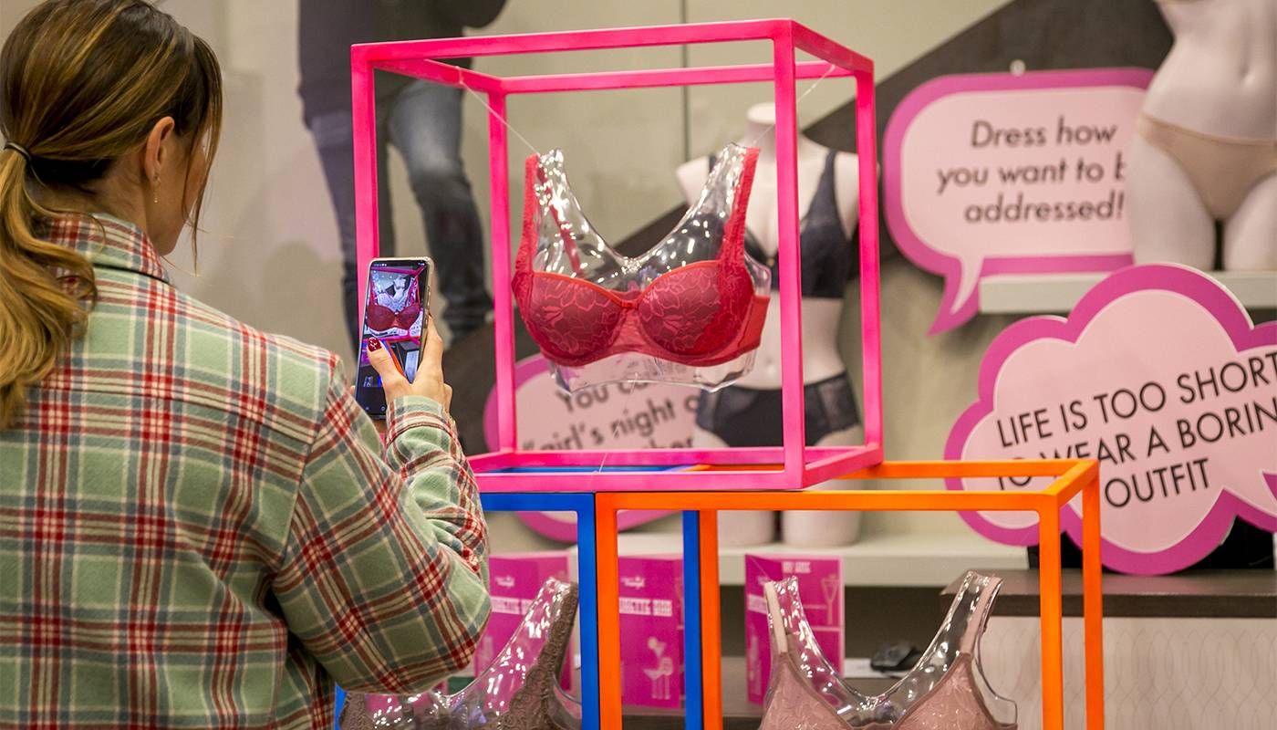 Corporate Lab 0000 Amourette Bar 6