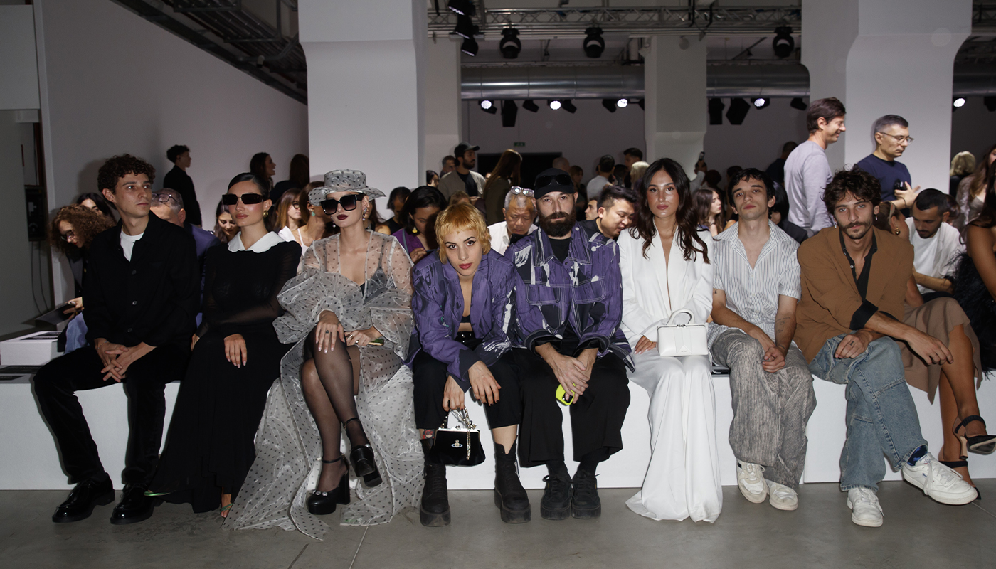 GALLERY FRONT ROW 0013 FRONT ROW AG36754