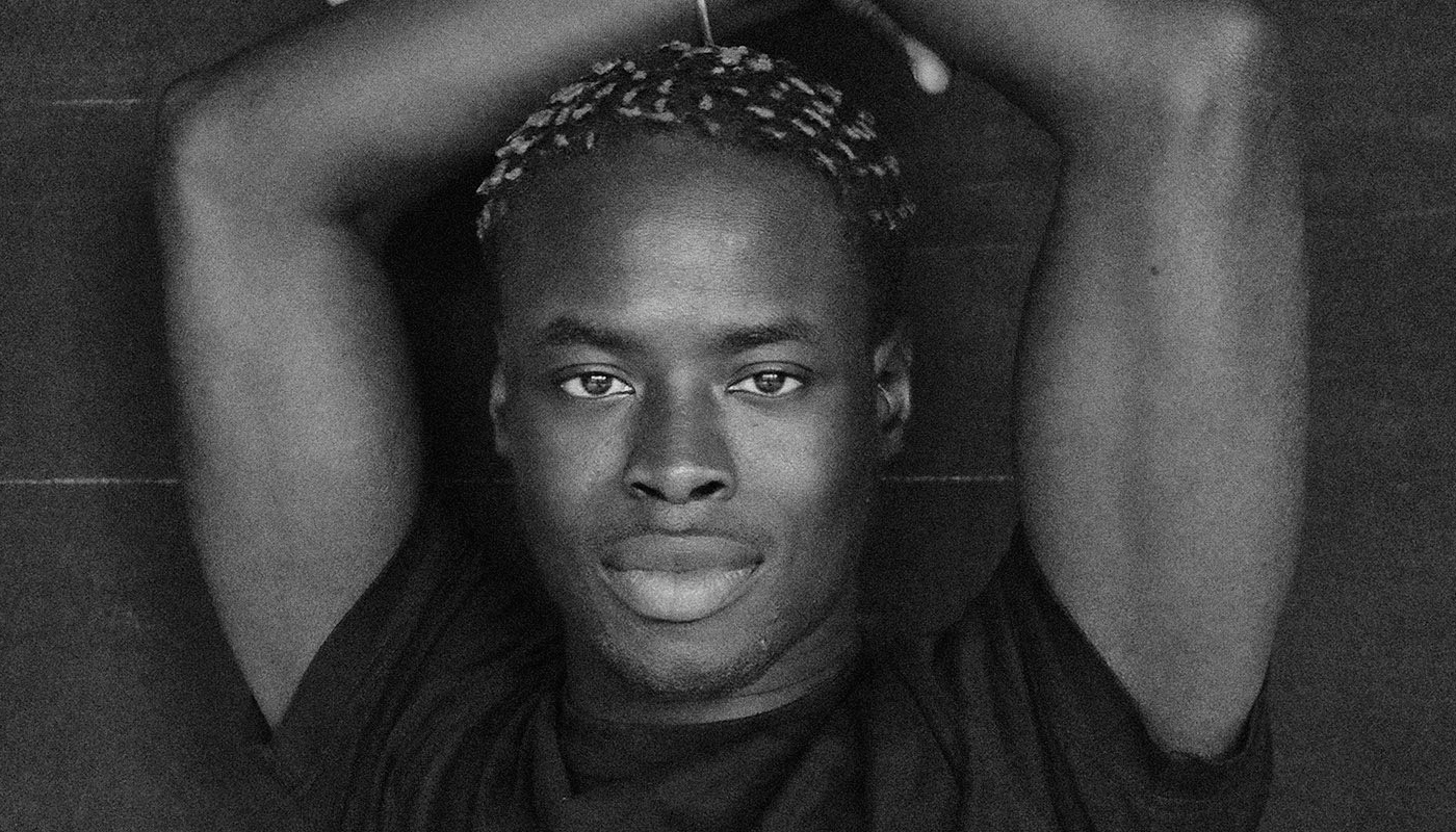 IB KAMARA  1400 x800