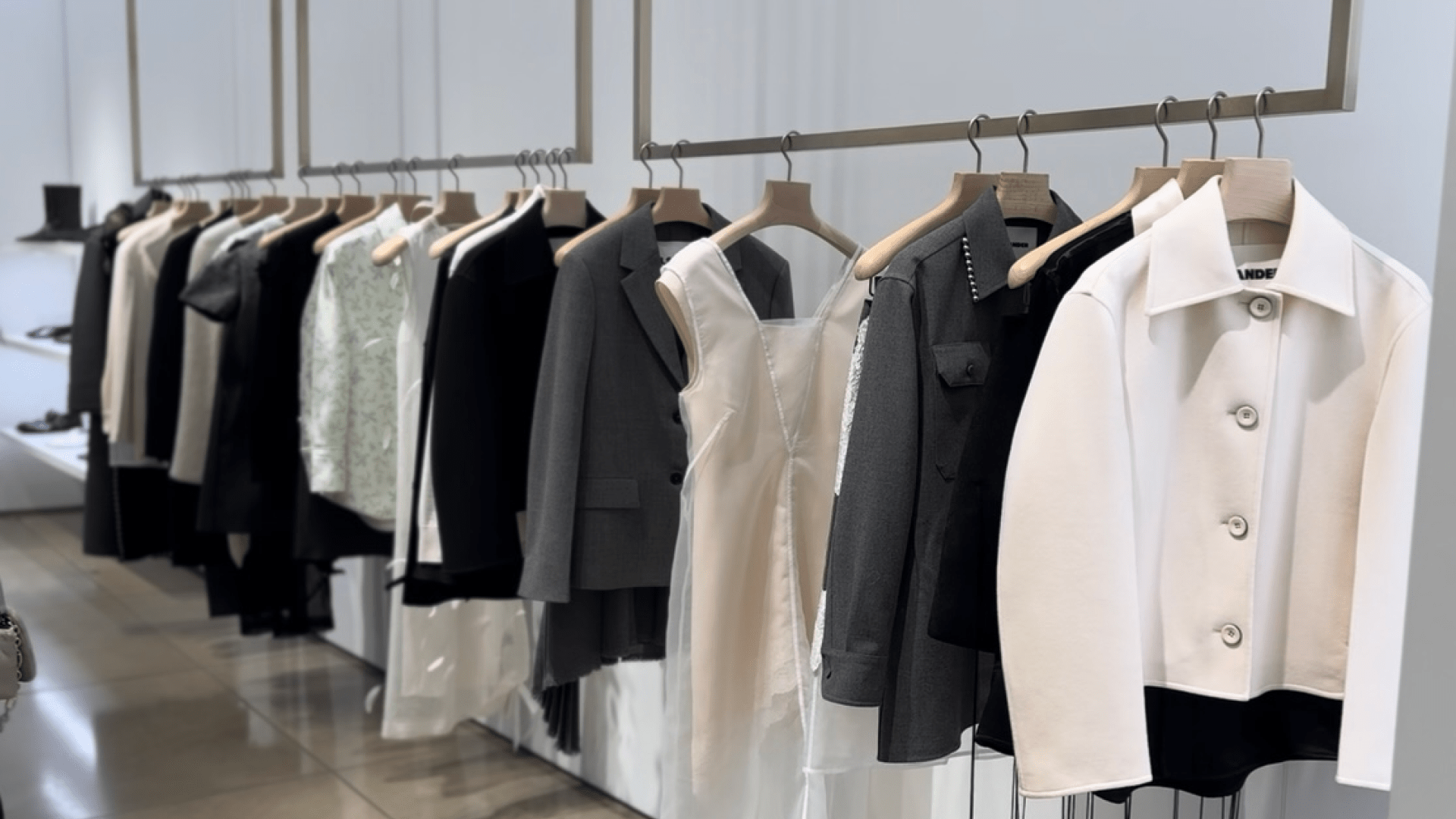 Photo 3   JIL SANDER