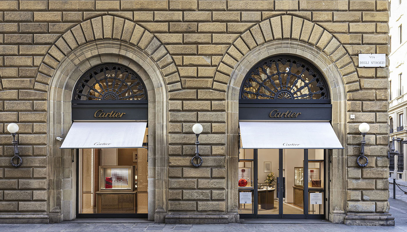 gallery def 0000 gallery vetrine 0008 CARTIER Firenze vetrina Marangoni 01
