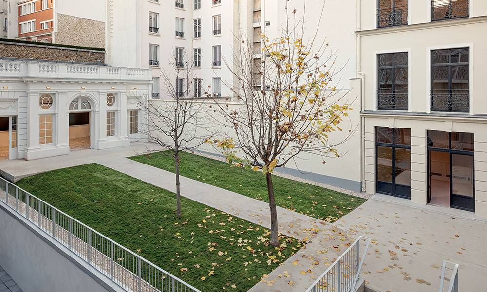 news paris pic6 copy 1