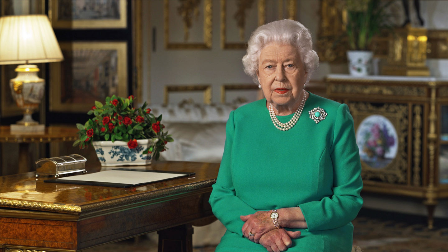 In a speech addressing the COVID-19 pandemic, Queen Elizabeth II wore a green hope look