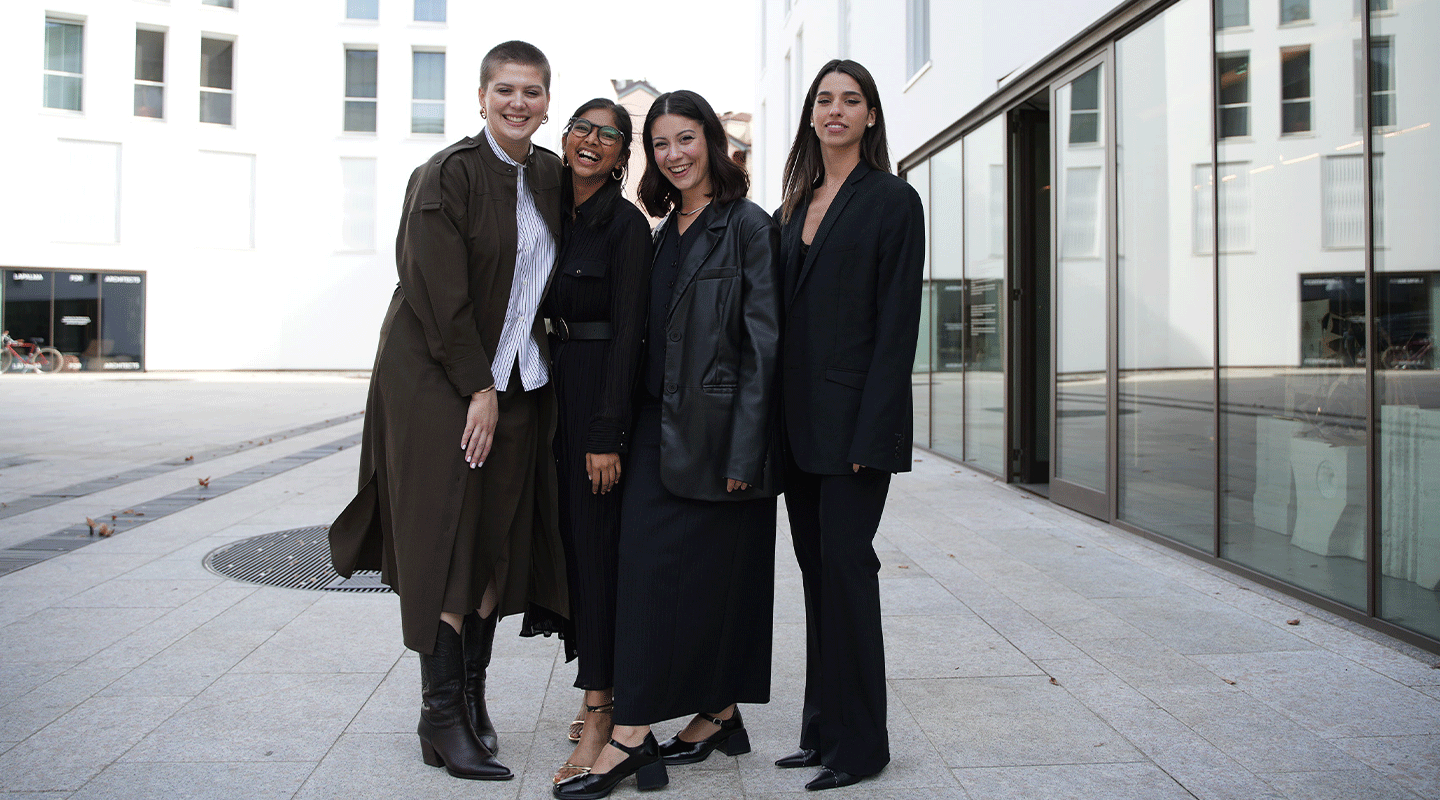 Alida Xavier with footwear category winner Sara Veneziano and overall winners Ana Del Rio Mullarkey and Tamar Elbaz