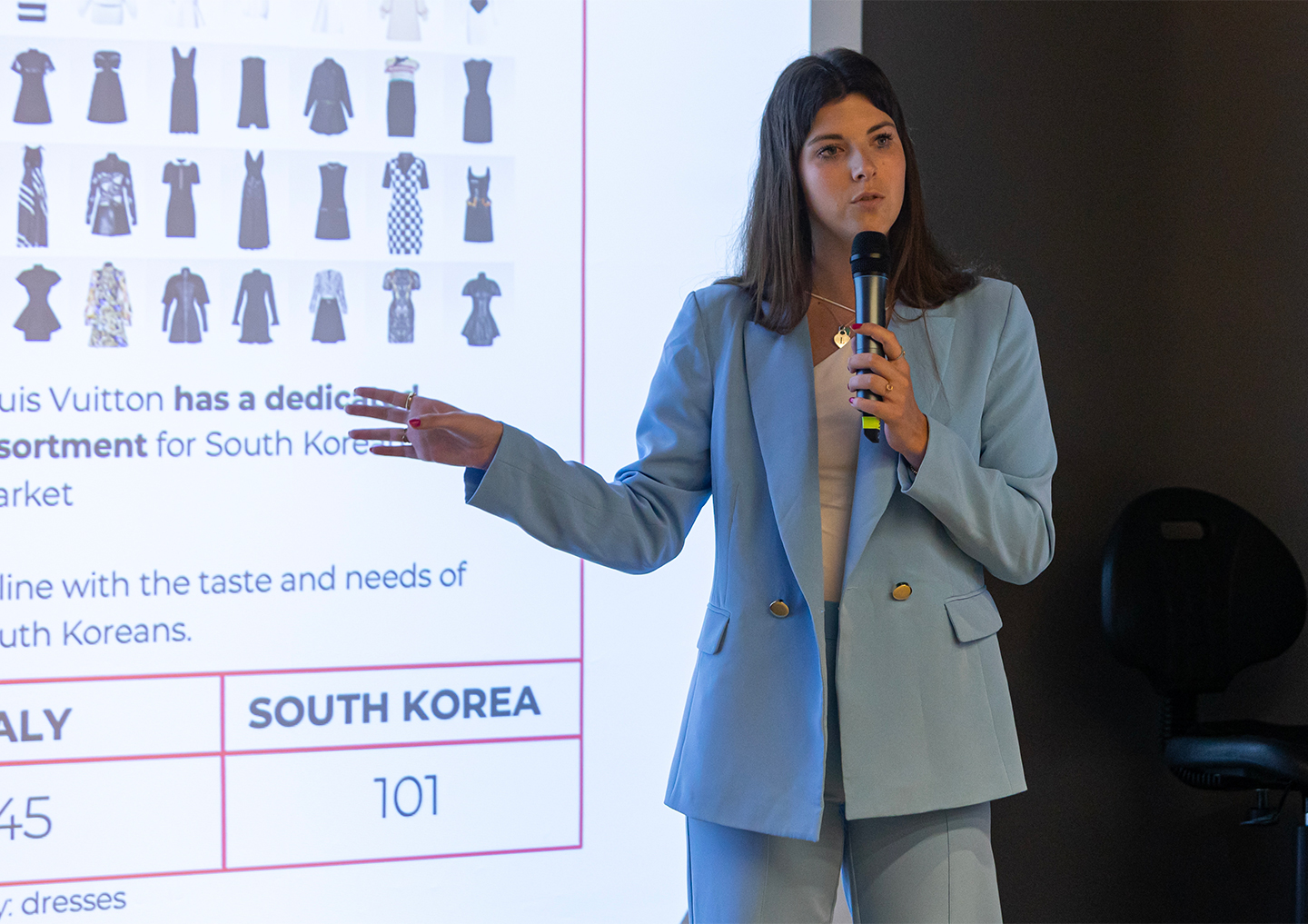 An Istituto Marangoni Fashion & Luxury Brand Management Master’s student discussing her project on the South Korean luxury market as part of the mentorship project held by Valentino’s Chief Brand Officer Alessio Vanetti