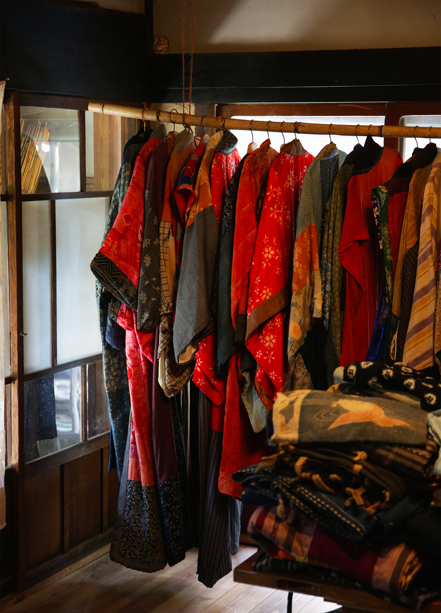 Store room filled with ancient kimonos and textiles. © photo: Nick Clements