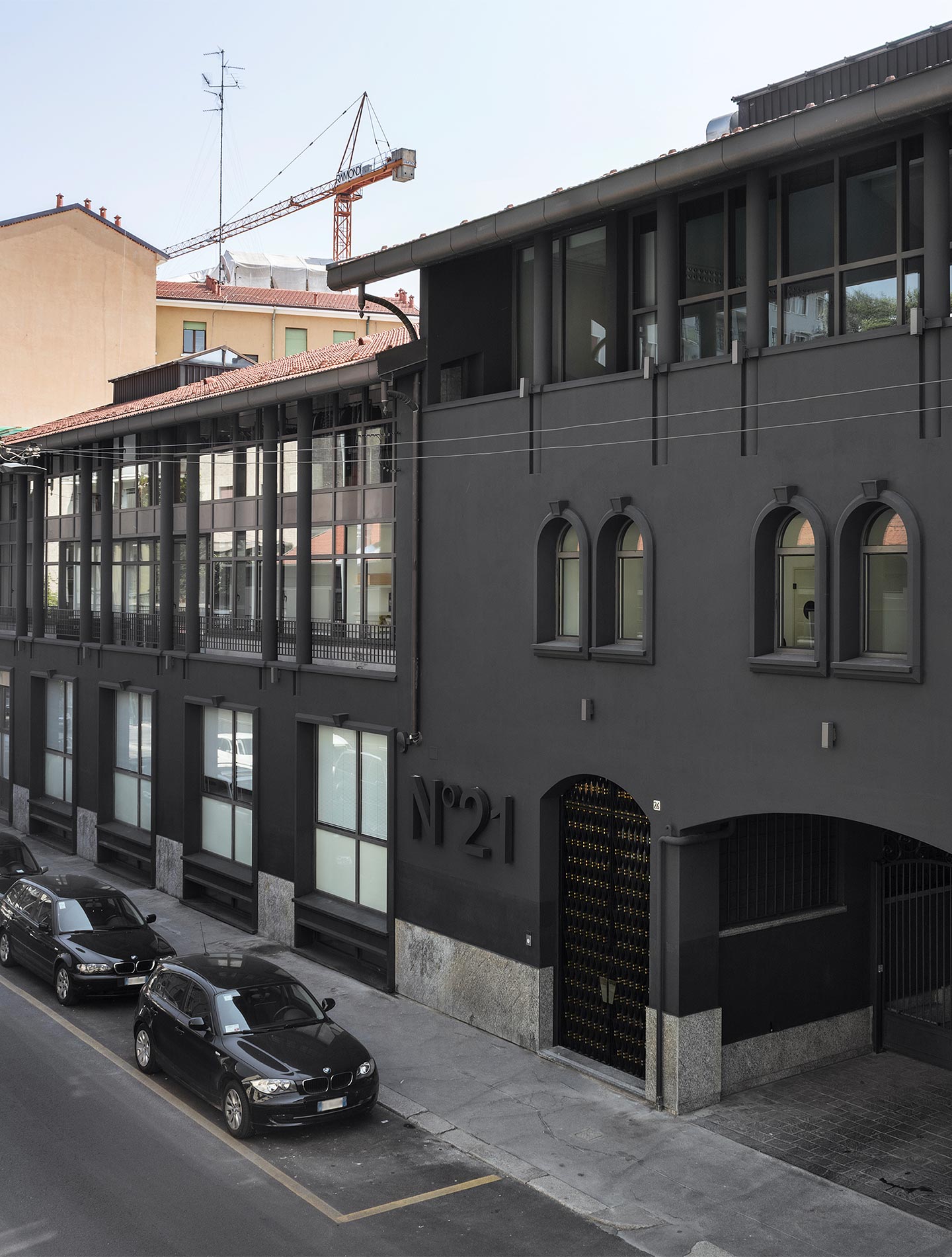 N°21 headquarters in Milan