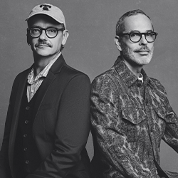 Viktor&Rolf  MENTOR 250X250 (1) copy 1