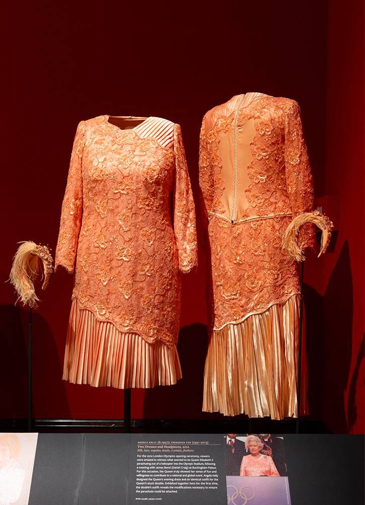 maze35 inside queen elizabeth her life in style 5