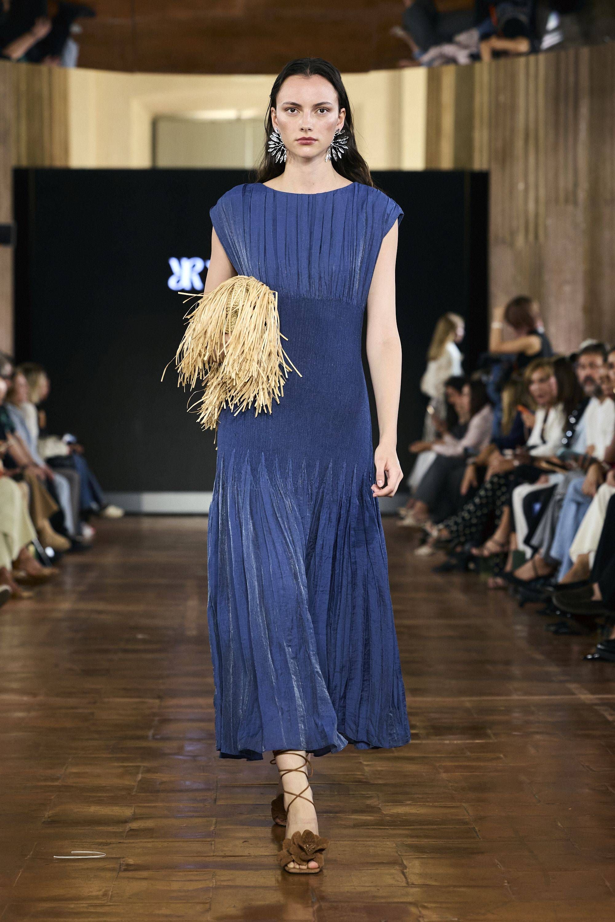maze35 shenzhen fashion milan fashion week ss27 yiner 4